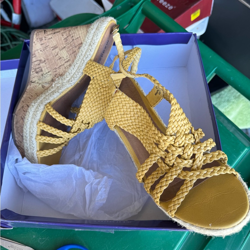 Yellow cork heel wedges with rope accents